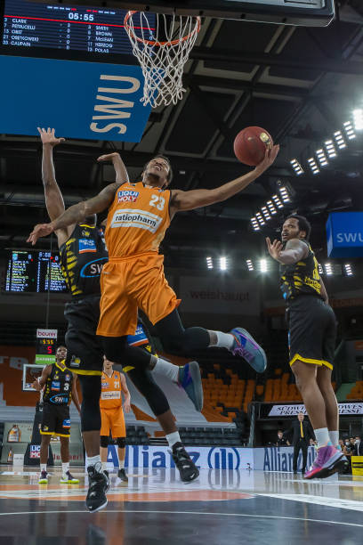 的第十轮中 的第十轮中