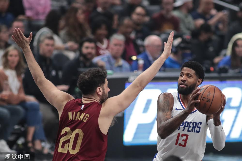 时发挥作用 时发挥作用