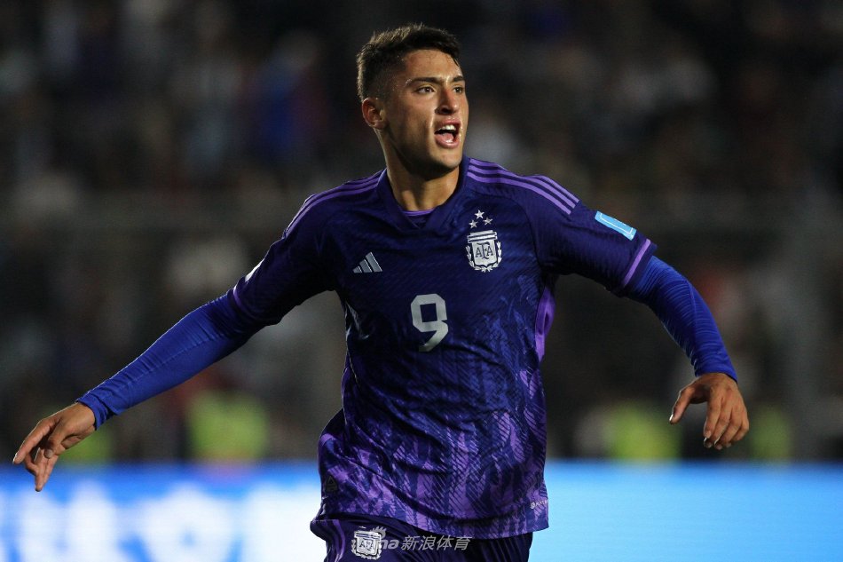 比赛气质让 比赛气质让