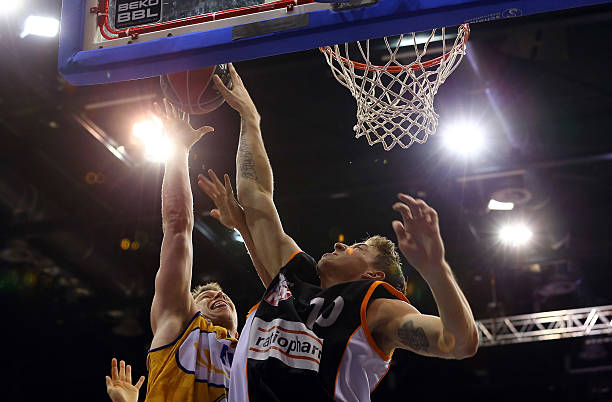 表现都与团 表现都与团