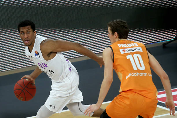 运用了她 运用了她